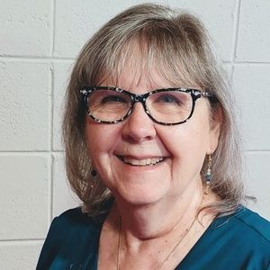 Meet your Posher, Connie